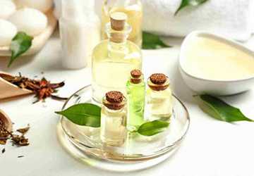 3 Effective Ways to Fight Dandruff